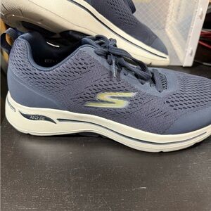 Skechers Blue Sneakers with Breathable Mesh and Cushioning